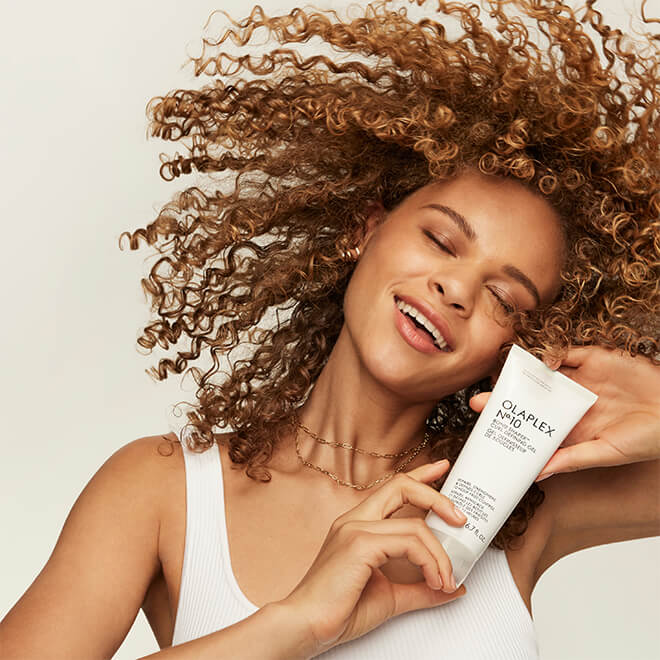 Olaplex No. 10 Bond Shaper Curl Defining Gel 200ml - Image 4